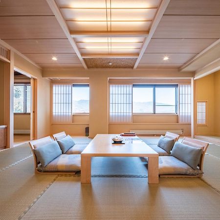 Uesugi No Miyu Gotenmori Nan'yo Exterior photo